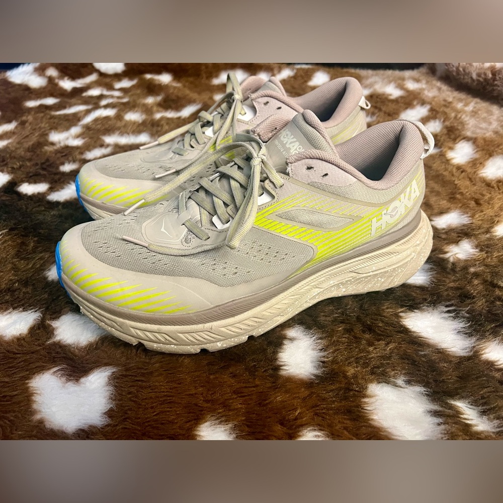 Men’s HOKA Stinson ATR 6 running Sneakers tan yellow 12.5